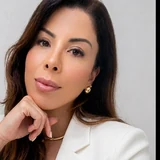 Dra. Fabiana Leal, fisioterapeuta